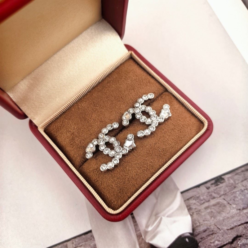 Ch**el earrings